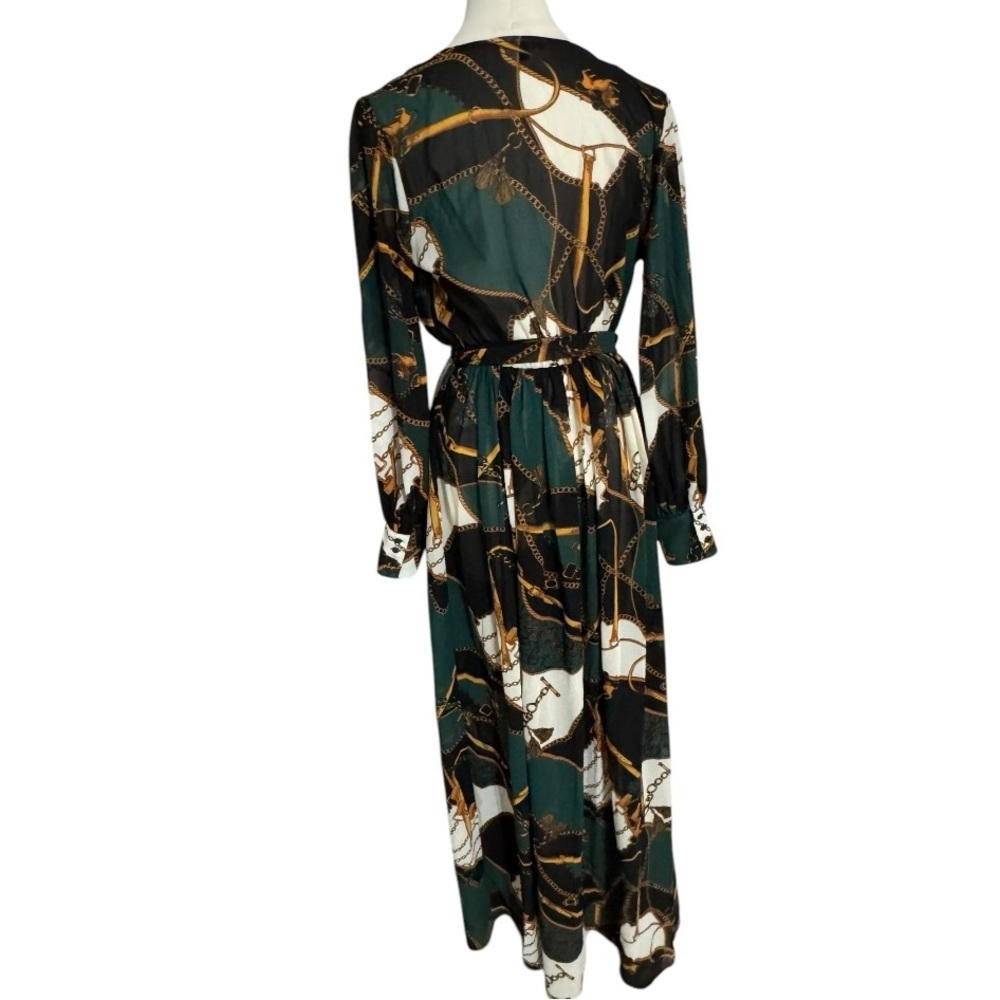 LOVE CULTURE Wrap Style Green Maxi Dress Size M Gold Chain Print V Neck Party - Picture 2 of 4
